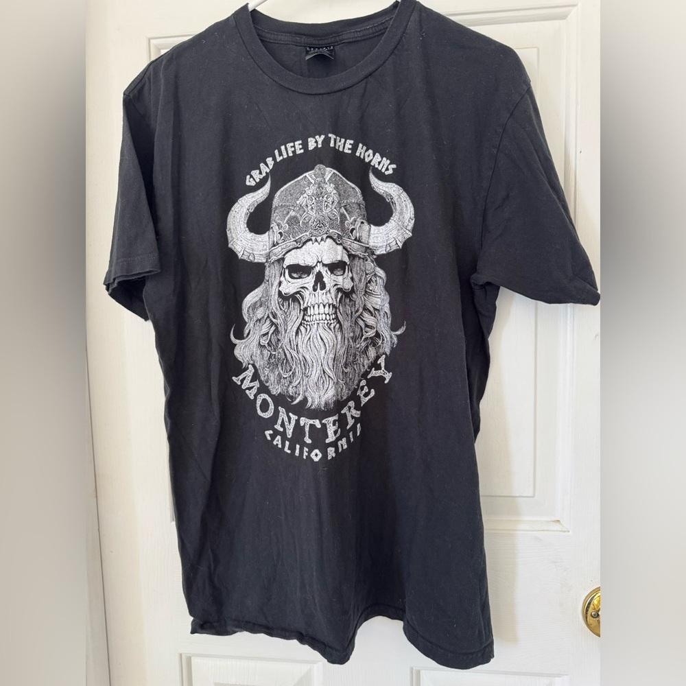 Black Graphic Viking Skull Short Sleeve Tee